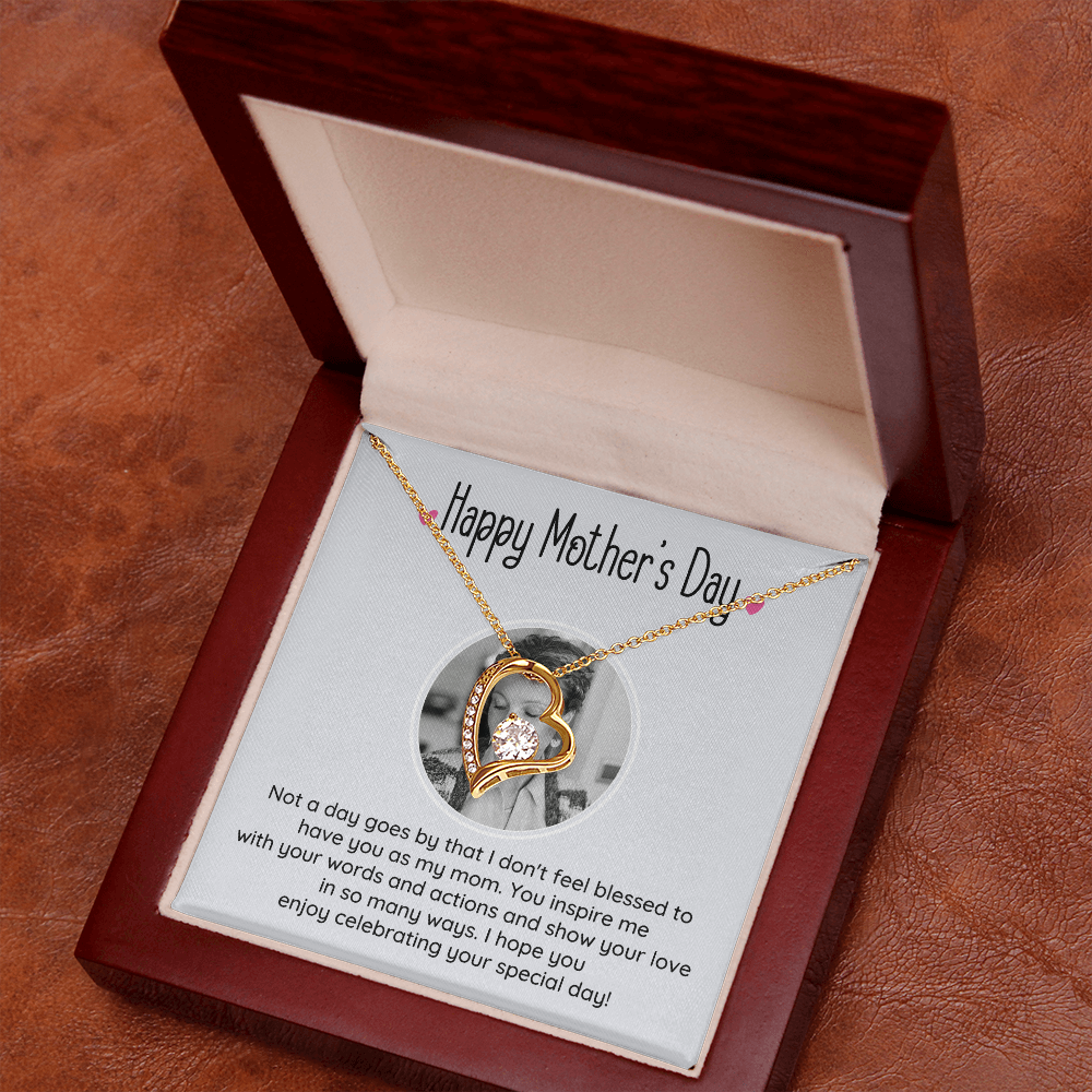 Personalized Mother's Day Gift - Celebrate Your Amazing Mom