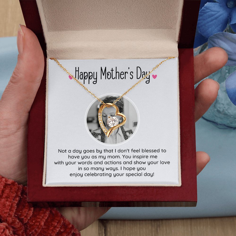 Personalized Mother's Day Gift - Celebrate Your Amazing Mom