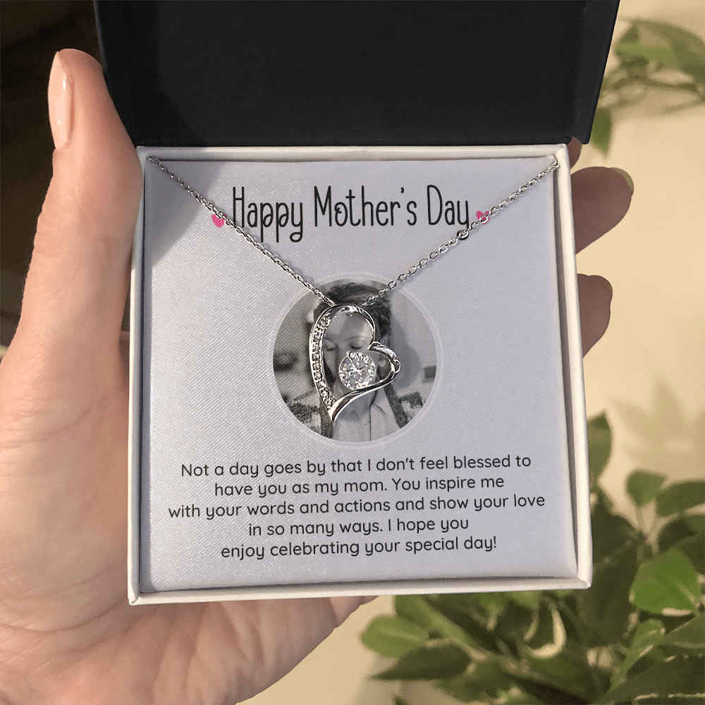 Personalized Mother's Day Gift - Celebrate Your Amazing Mom