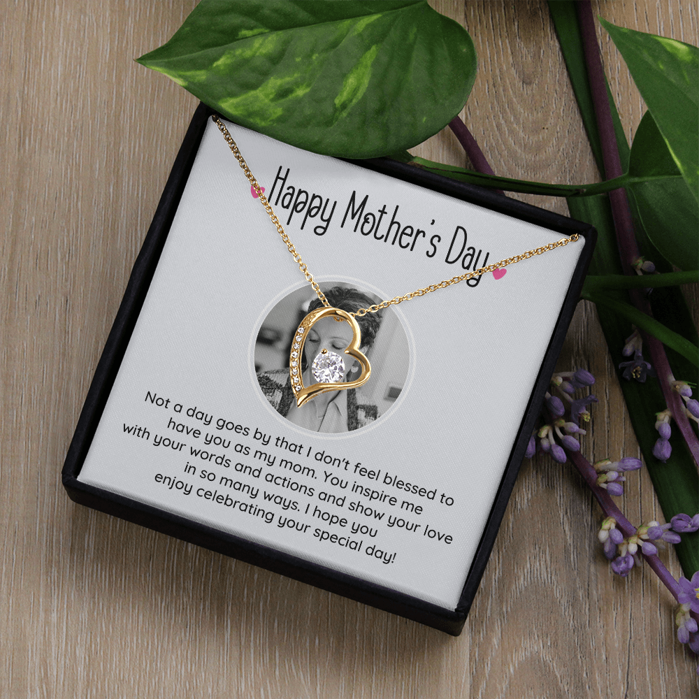 Personalized Mother's Day Gift - Celebrate Your Amazing Mom